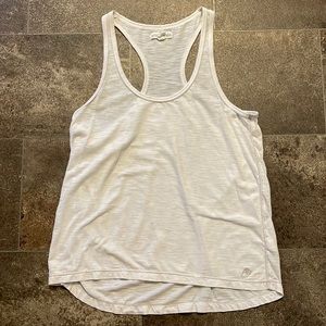 Aeropostale Tank Top. Medium.